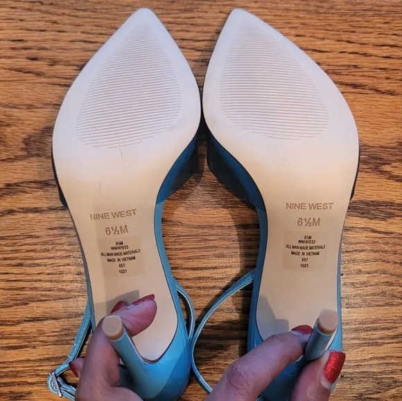 NWOT Nine West Fayes Vintage Blue Clear Pointed  Slingback Sandals Heels Shoes