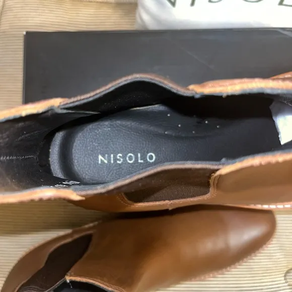 NWOT Nisolo Men’s Marco Everyday Chelsea Boot - Brown - Size 10.5