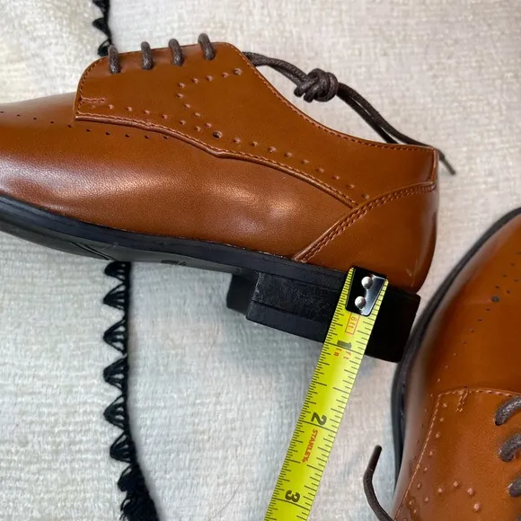 NWOT Stacy Adams Boys Brown Oxfords Dress Shoes Size 1