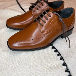 NWOT Stacy Adams Boys Brown Oxfords Dress Shoes Size 1