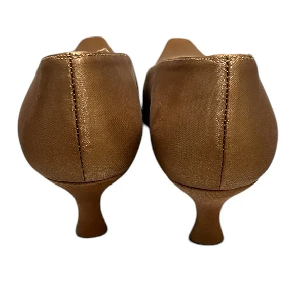 NWOT Stuart Weitzman Gold Pointed Square Toe Kitten Heels, size 9.5