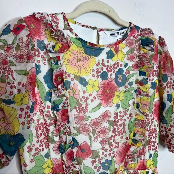NWOT WALTER BAKER Lucia Floral Mini Dress. Size Small