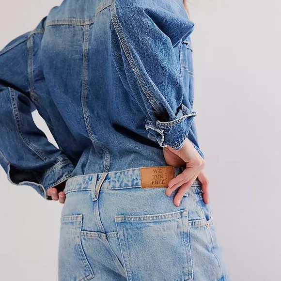 NWOT We The Free Deep Trance Dropped Boyfriend Jeans size 29