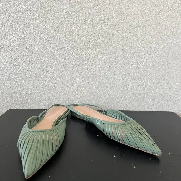 NWOT Zara Women's Flat Strappy Green Mules Size 6.5
