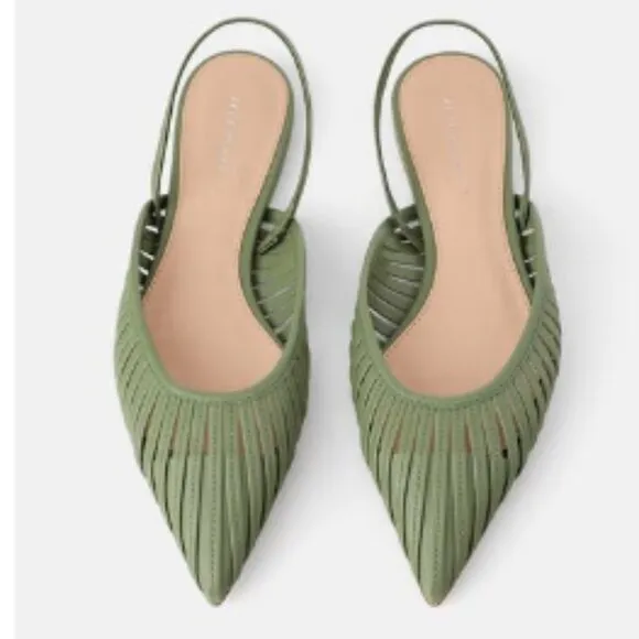 NWOT Zara Women's Flat Strappy Green Mules Size 6.5
