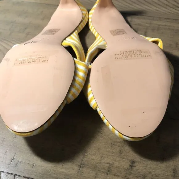 NWOT J Crew Classic Beach 🏖 Umbrella Striped Kitten Heels. 2” heel. Size 9.