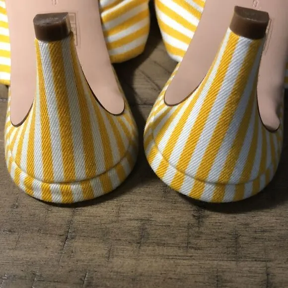 NWOT J Crew Classic Beach 🏖 Umbrella Striped Kitten Heels. 2” heel. Size 9.