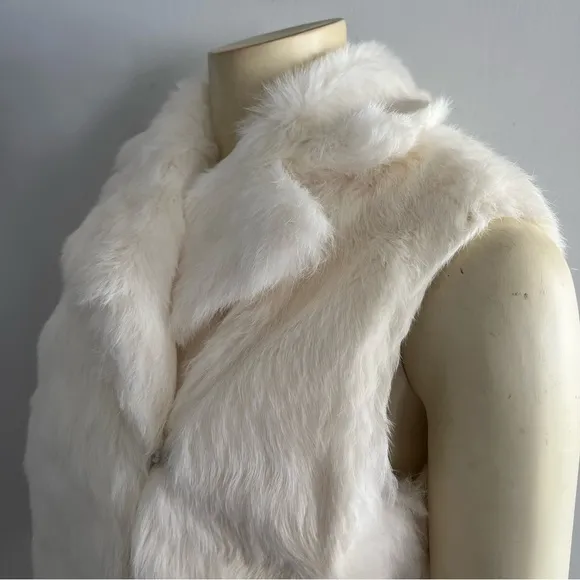 NWT Ann Taylor Reversible White Rabbit Fur Nubuck Leather Motorcycle Vest S