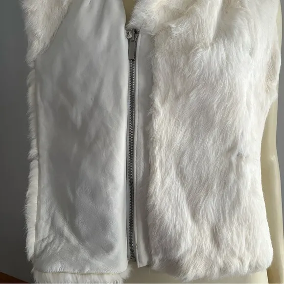 NWT Ann Taylor Reversible White Rabbit Fur Nubuck Leather Motorcycle Vest S