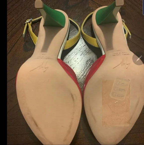 NWT Authentic Giuseppe multicolor heels