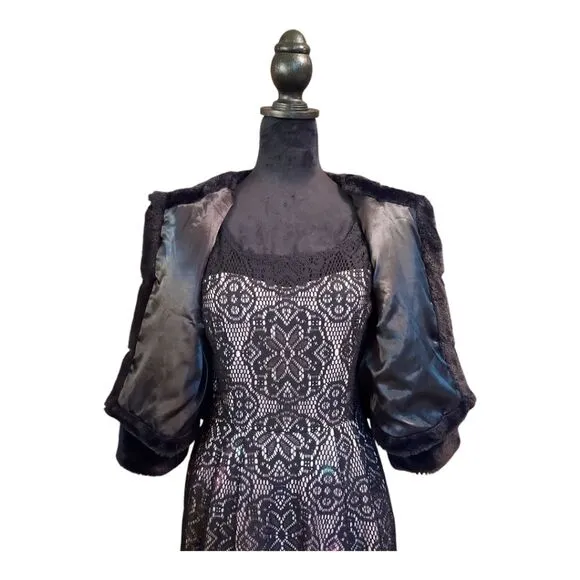 NWT Betsey Johnson Cropped Coat