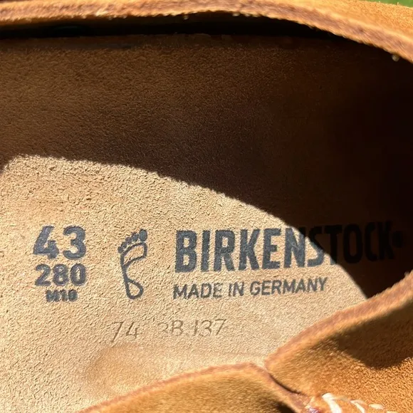 NWT BIRKENSTOCK Premium Suede Clogs
