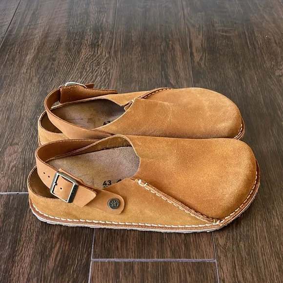 NWT BIRKENSTOCK Premium Suede Clogs
