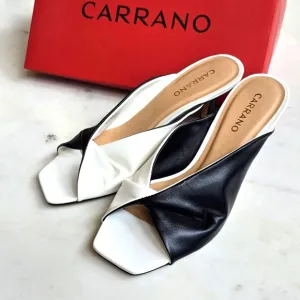 NWT Carrano Sage black/white leather Slide Sandal Size 8