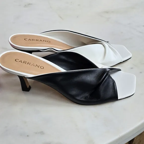 NWT Carrano Sage black/white leather Slide Sandal Size 8