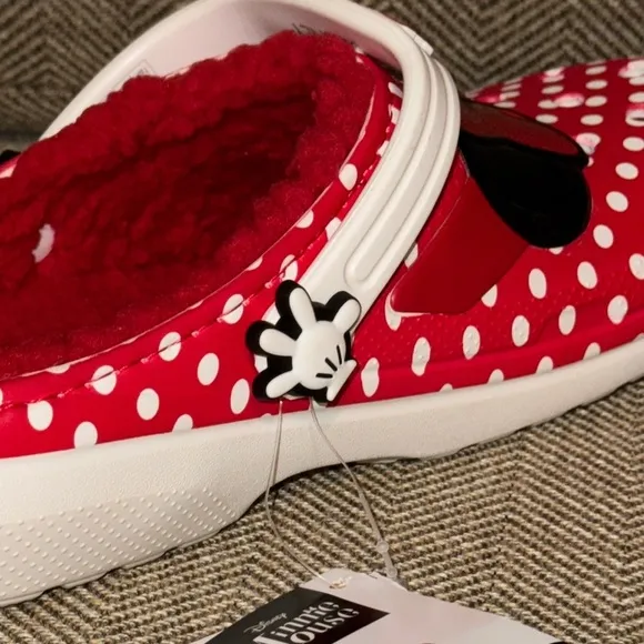 NWT CROCS Classic Disney Minnie Mouse Kids Clogs Shoes - Red Faux Fur SIZE 5