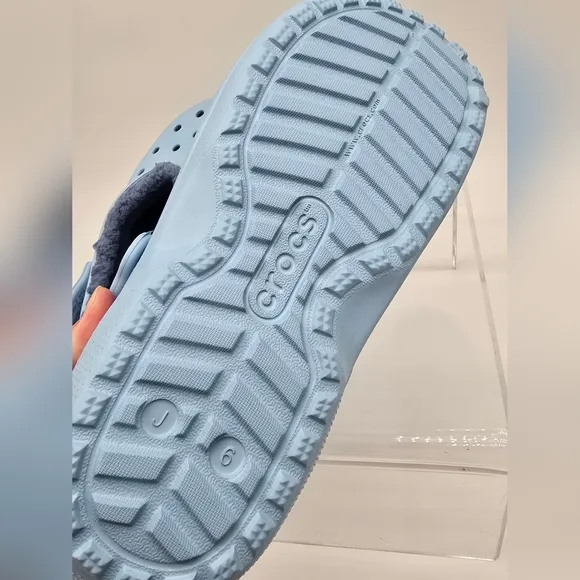 NWT Crocs Kids Sherpa Classic Fleece Lined Clogs Light Blue USJ6 Fits Women 6.5