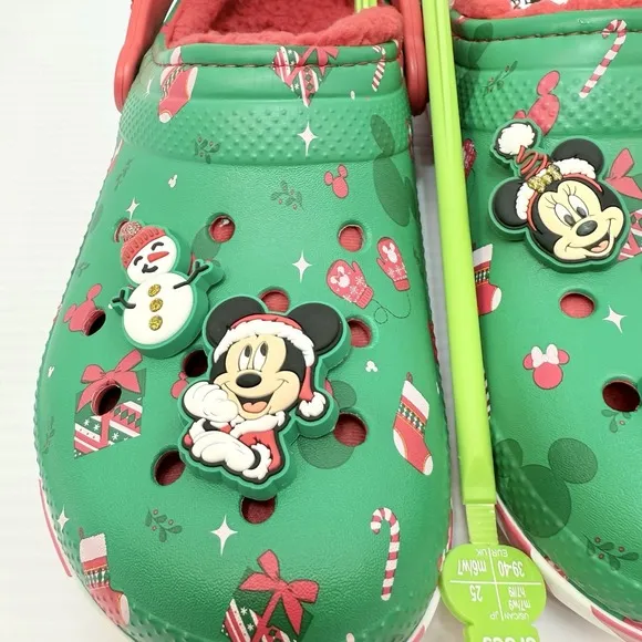 NWT Crocs M6 W8 Disney Mickey Christmas Lined Clogs Green Minnie Mouse Holiday