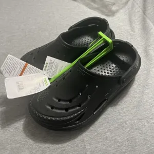 NWT Crocs Unisex Off Grid Clog - Black M 8 W 10 Streetwear Comfort Shoes