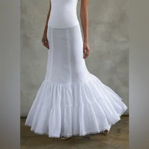NWT David’s Bridal White Fit and Flair Bridal Slip, Size 4