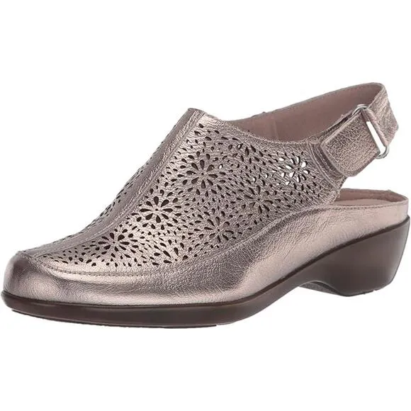 NWT Easy Spirit Women's Dawn Slingback Block Heel Clogs-Light Bronze Leather-S 7
