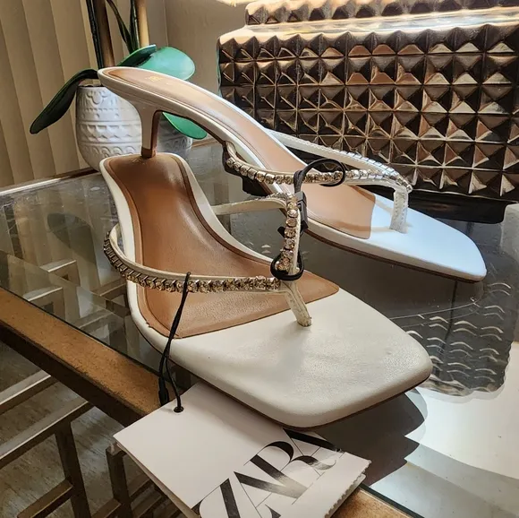 NWT Embellished Zara Kitten Heels