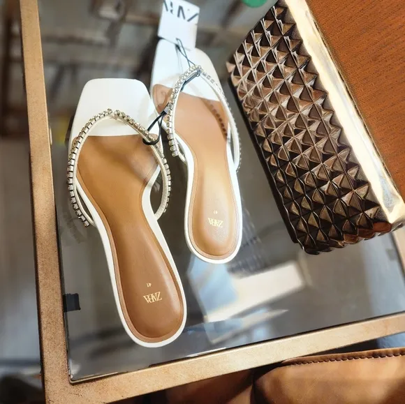 NWT Embellished Zara Kitten Heels