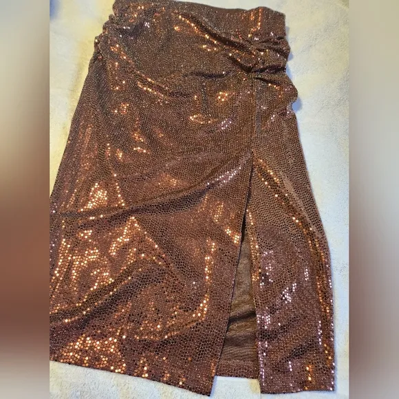 NWT G by Giuliana Black Label Metallic Knit Ruched Skirt Size M