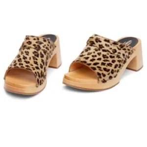 NWT! HASBEEN Leather Leopard Print Swedish Clogs