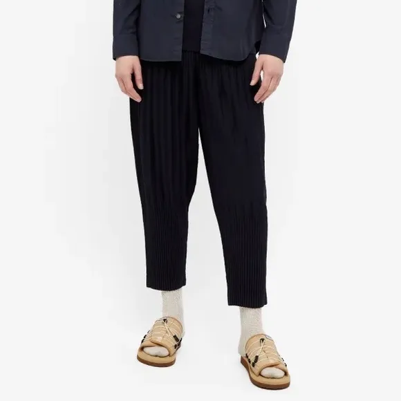 NWT HOMME PLISSÉ ISSEY MIYAKE JF151 EASY FIT PANT NAVY
