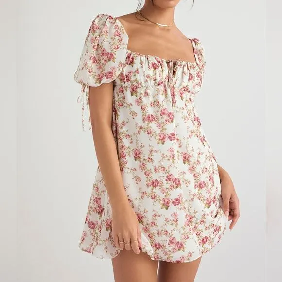 NWT House of CB Princess Puff Sleeve Babydoll‎ Floral Rose Print Mini Dress S