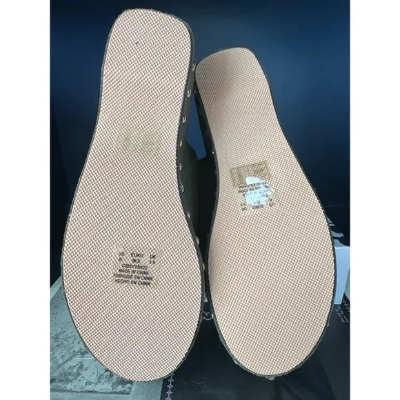 NWT Kelsi Dagger Brooklyn  Journal olive suede clogs mules sz 6 EU 36.5 Anthro