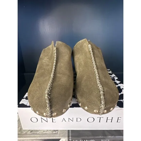 NWT Kelsi Dagger Brooklyn  Journal olive suede clogs mules sz 6 EU 36.5 Anthro