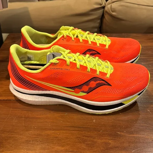NWT Saucony Endorphin Pro Mens 13 Orange Yellow Lace Up NIB Running Shoes NEW