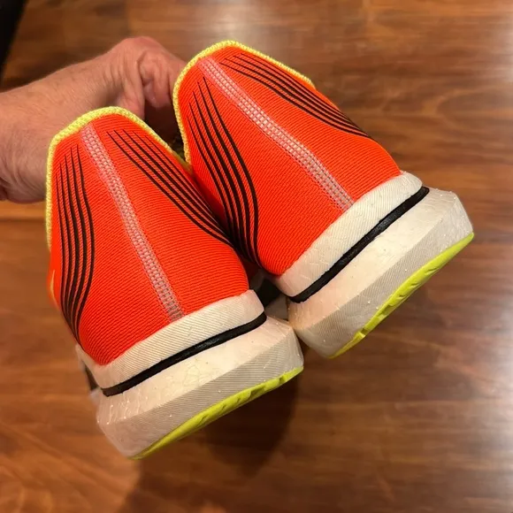 NWT Saucony Endorphin Pro Mens 13 Orange Yellow Lace Up NIB Running Shoes NEW