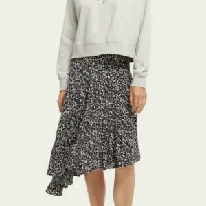 NWT Scotch &amp; Soda Asymmetric black and white tiered skirt. Size medium