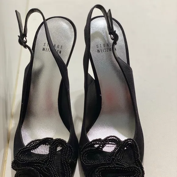 NWT Stuart Weizman 4” black satin heels w/flower. Superbow Satin Pumps w/ Tags