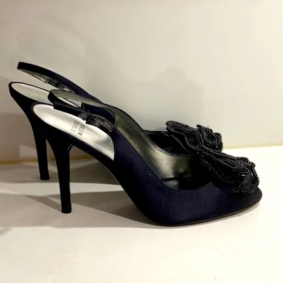NWT Stuart Weizman 4” black satin heels w/flower. Superbow Satin Pumps w/ Tags