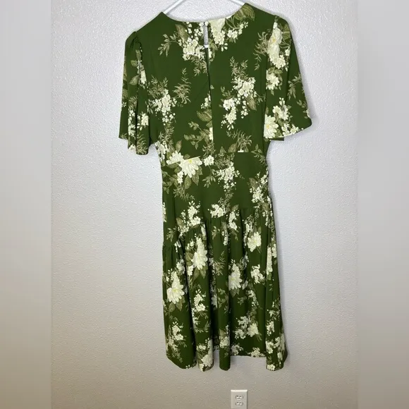 NWT Sugarlips Vetiver Floral Rhythm Drape Midi Dress