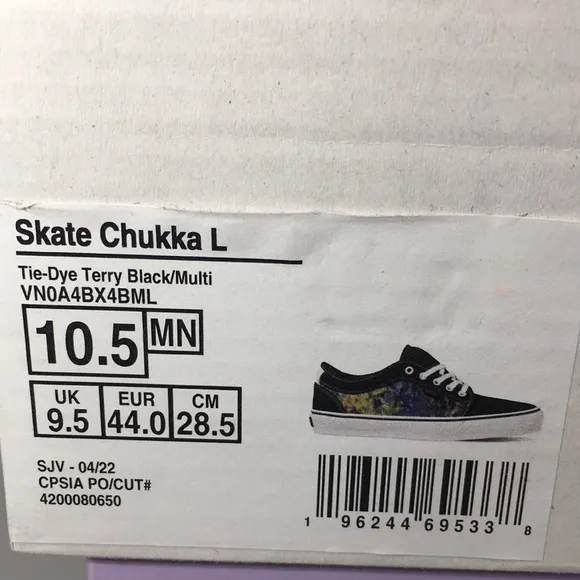 NWT Vans Chukka L Skateboard Shoes in Tie Dye and Black Men’s 10.5