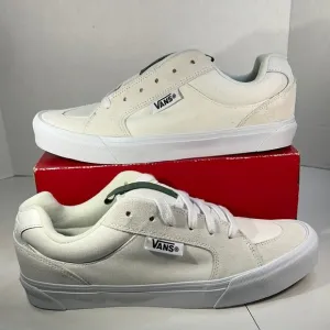 NWT Vans Chukka Low Top Skateboard Shoes Men’s 11.5