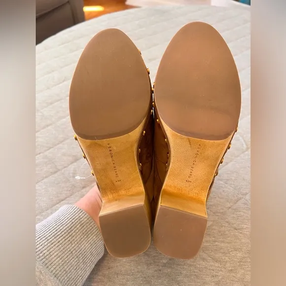 NWT VERONICA BEARD Sz 9.5 Dacey Pecan Lt Brown Suede Heel Clogs Mules Orig$400