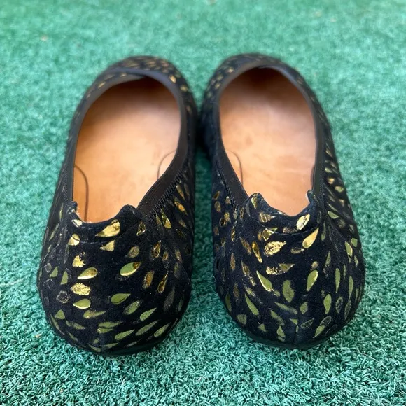NWT Vionic Caroll Ballet Flat Foil Suede Black Gold 9