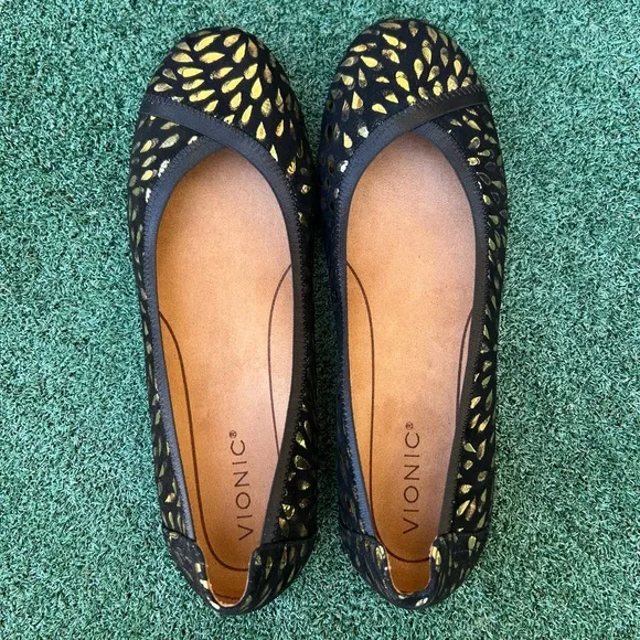 NWT Vionic Caroll Ballet Flat Foil Suede Black Gold 9