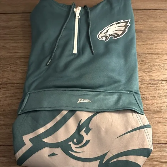 NWT [Zubaz] Phaladelpha Eagles NFL 1/4 Zip Big Pocket Logo Hoodie Men's M or L