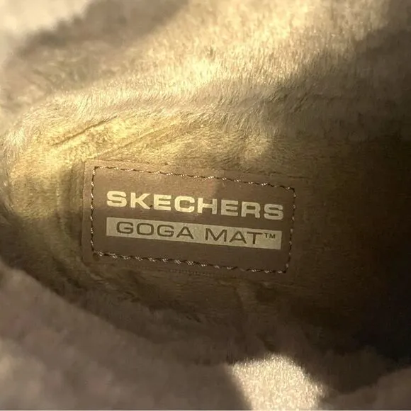 NWT Skechers On The Go Slip On Boots