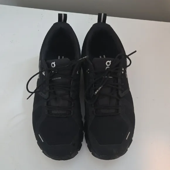 On Cloud Waterproor Running Men's Black Shoes
