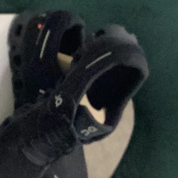 ON Running Black Athletic Shoes