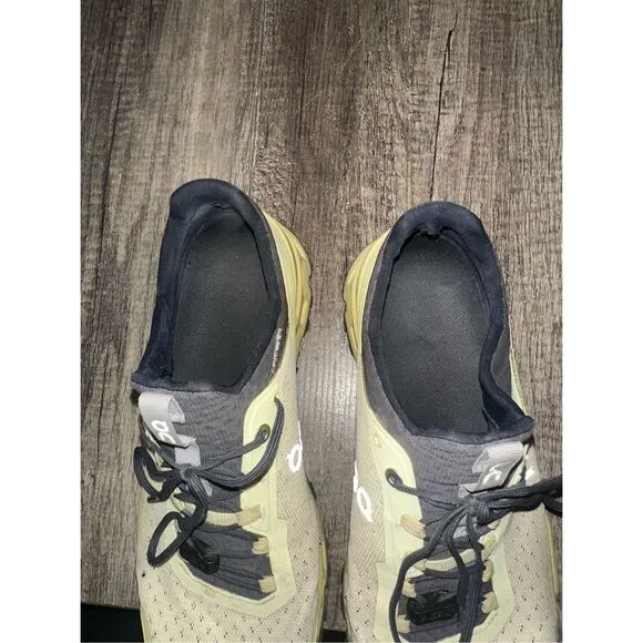 ON RUNNING Cloudultra &quot;Limelight&quot; Running Shoes Size 10 Mens