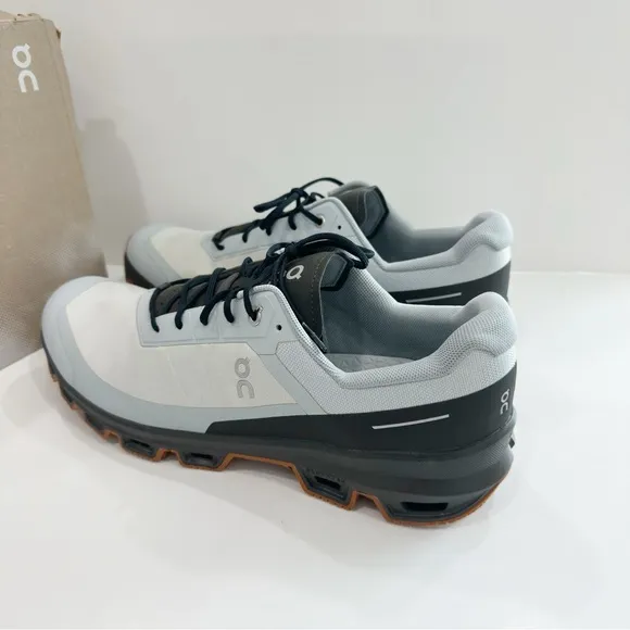 On Running Cloudventure Men’s Trail running shoes